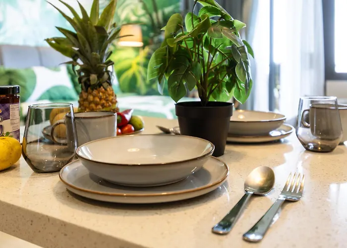 Tropical Tambuli Residences Epic Ocean View 12th Floor Tower C By Dominik Leilighet *
